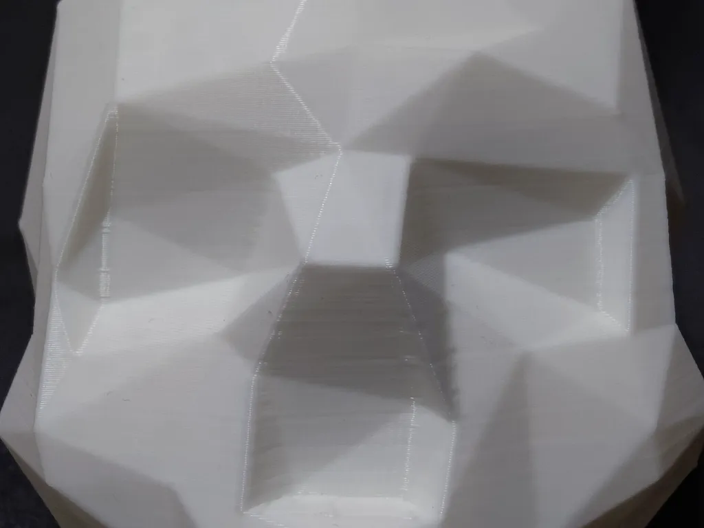 pot crâne close up.webp